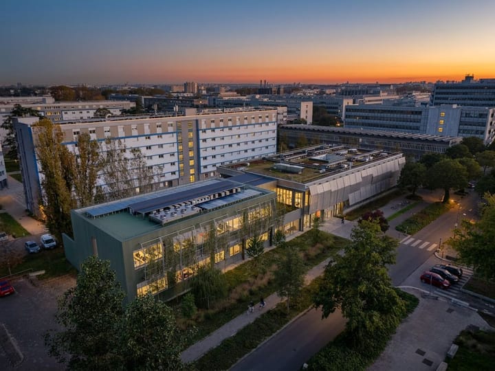 Centre de recherche et universitaire — Grand Angle Architecture · Lyon · 2024, perspective 3D par Koja Studio