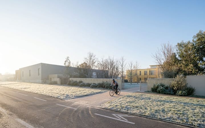Ensemble de bureaux — SUD Architectes · Écully · 2025 · Projet lauréat, perspective 3D par Koja Studio