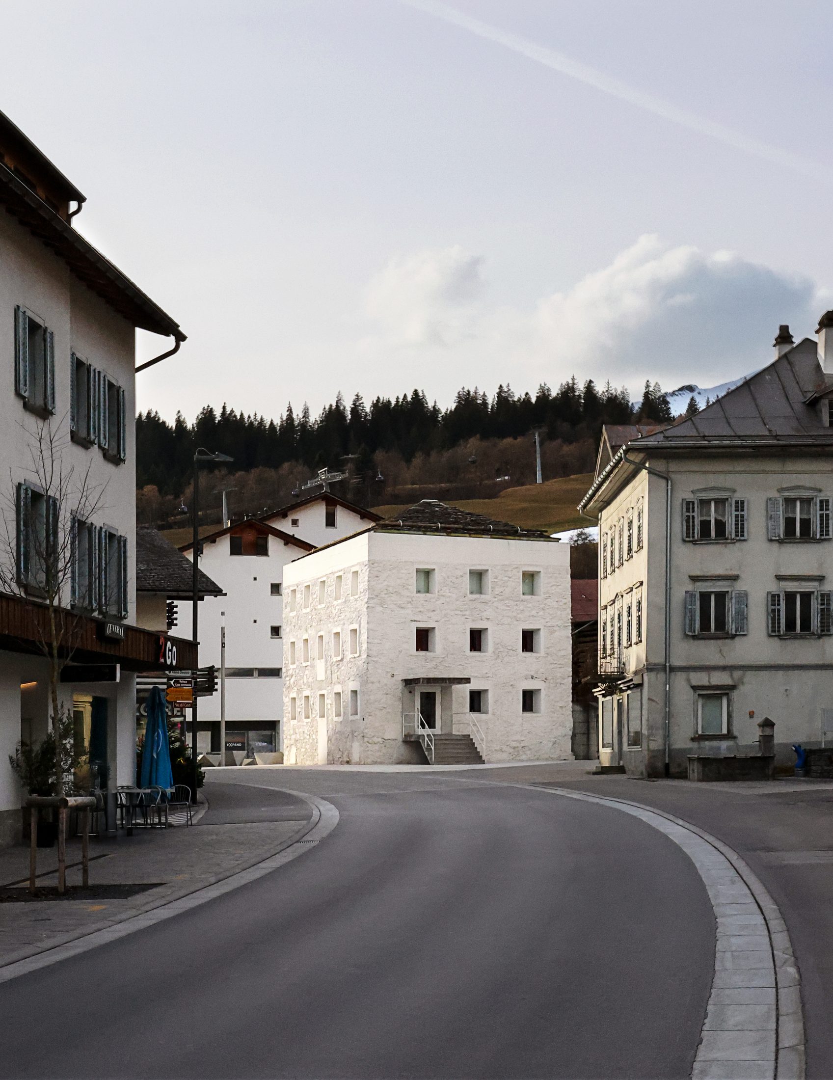 La Maison Jaune — Rudolf Olgiati, Flims, Suisse — photographie Koja Studio, vue 6
